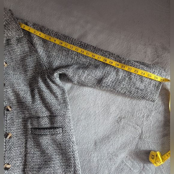 Oak + Fort Herringbone Coat - Picture 9 of 9